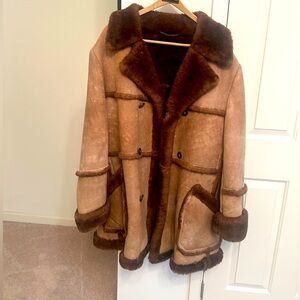 Men’s brown shearling sheepskin coat- Top condition, soft & warm. 100% wool